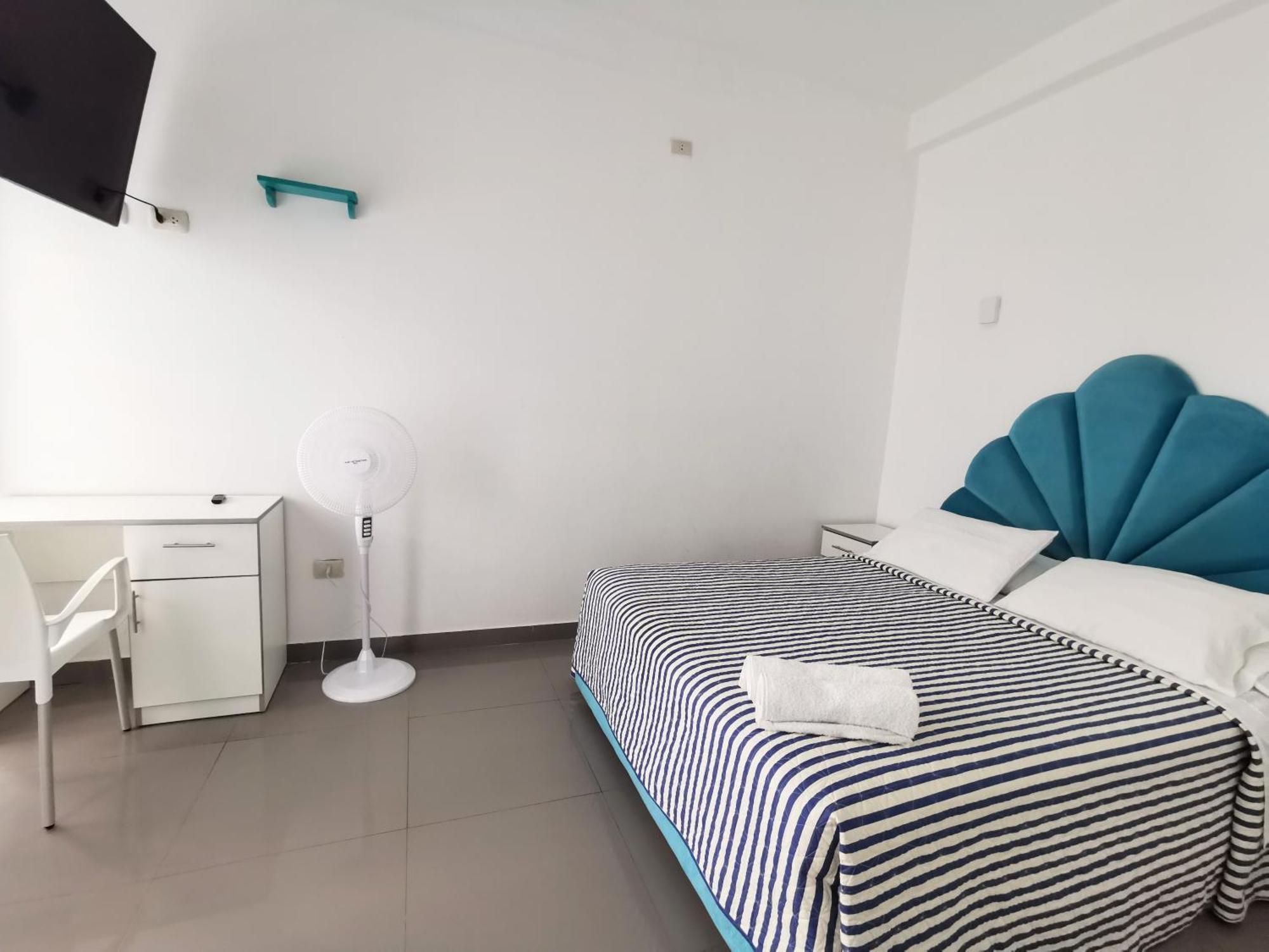 Aquamarine Paracas Beach Hostal Exterior photo